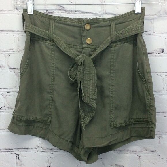Abercrombie & Fitch Shorts Women's Size S Army Green Flowy 100% Lyocell Belted - Picture 2 of 9